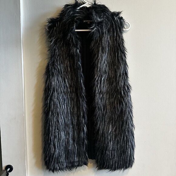 Adrianna Papell Women's Black Faux Fur Sweater Vest Size Small Holiday Party - Picture 1 of 11